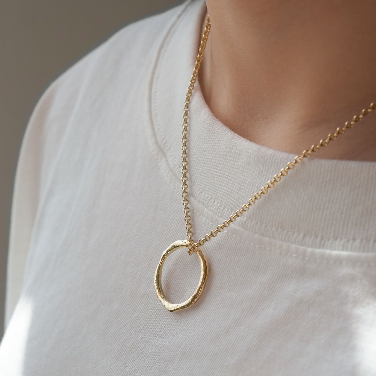 Sterling Silver Floating Necklace |