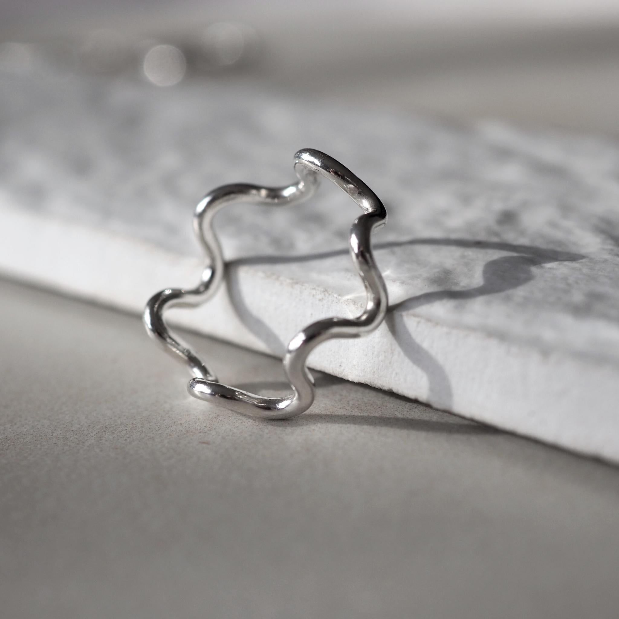 Ripple Ring
