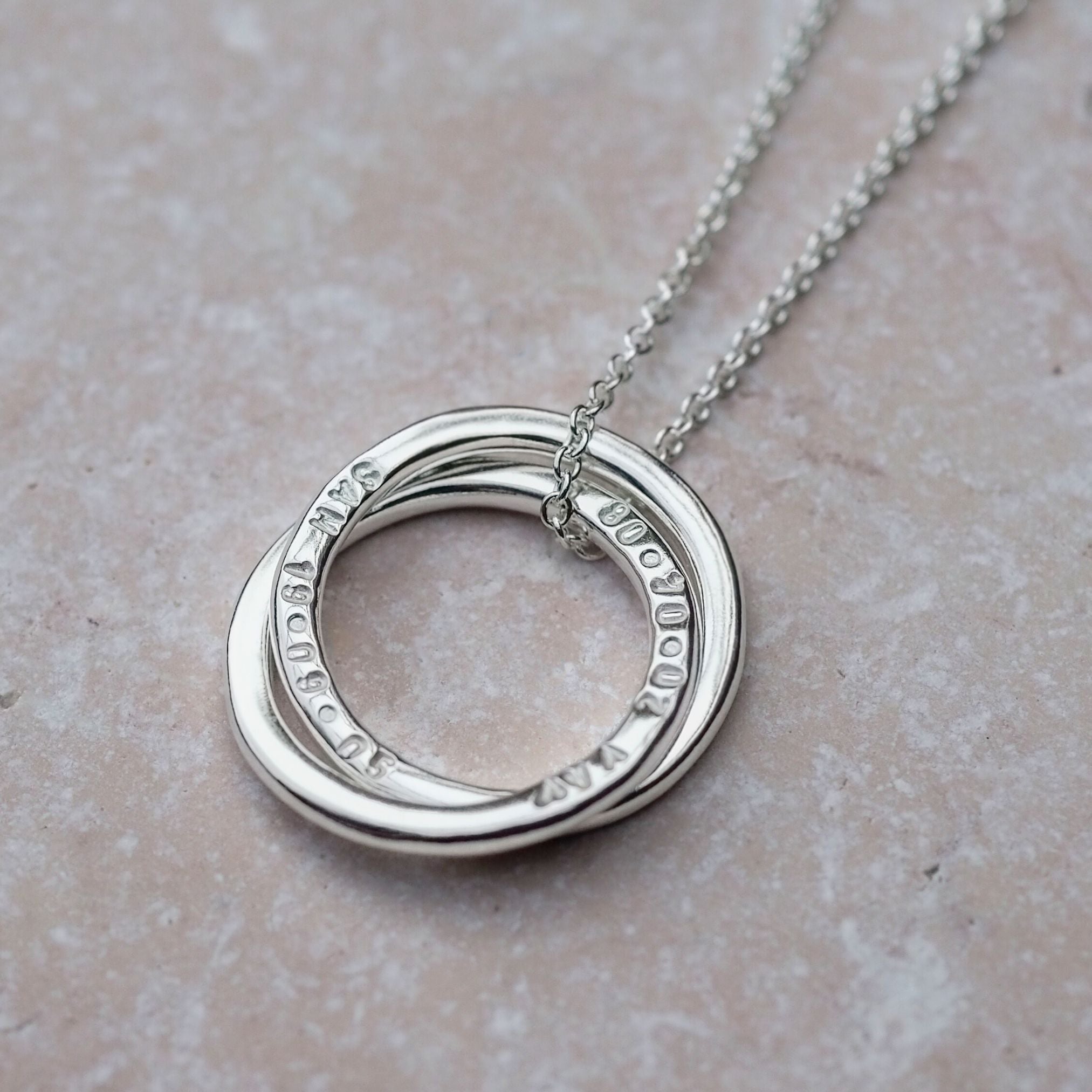 Interlocking Circle Necklace