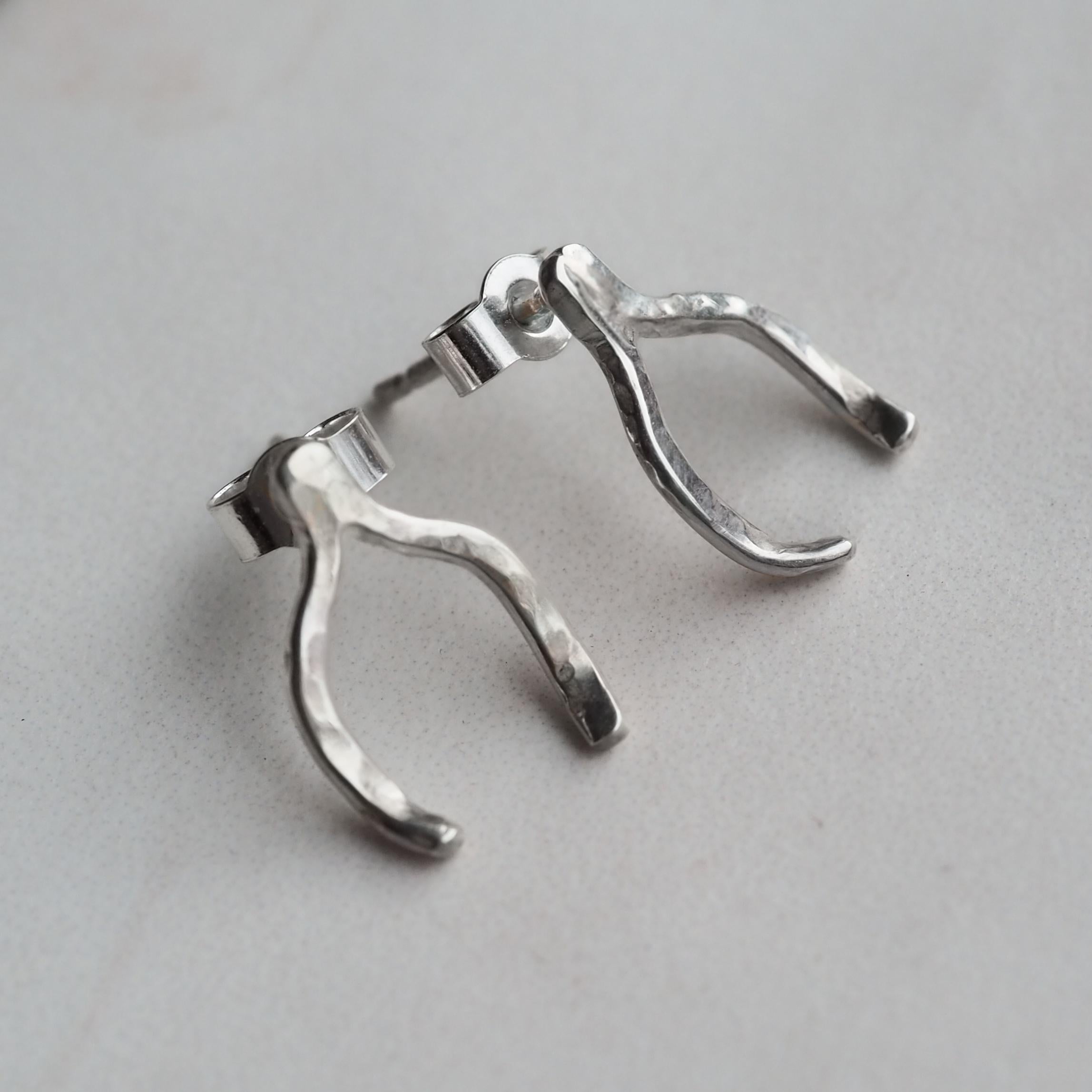Wishbone Stud Earrings