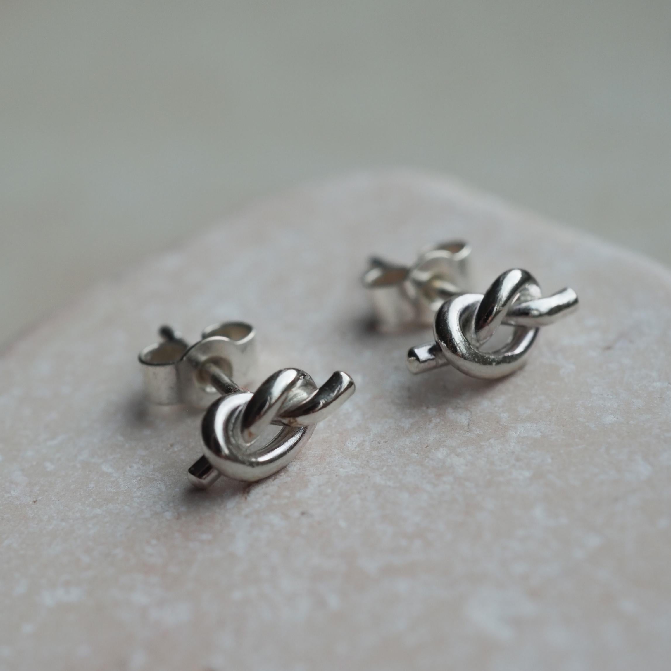 Love Knot Stud Earrings 