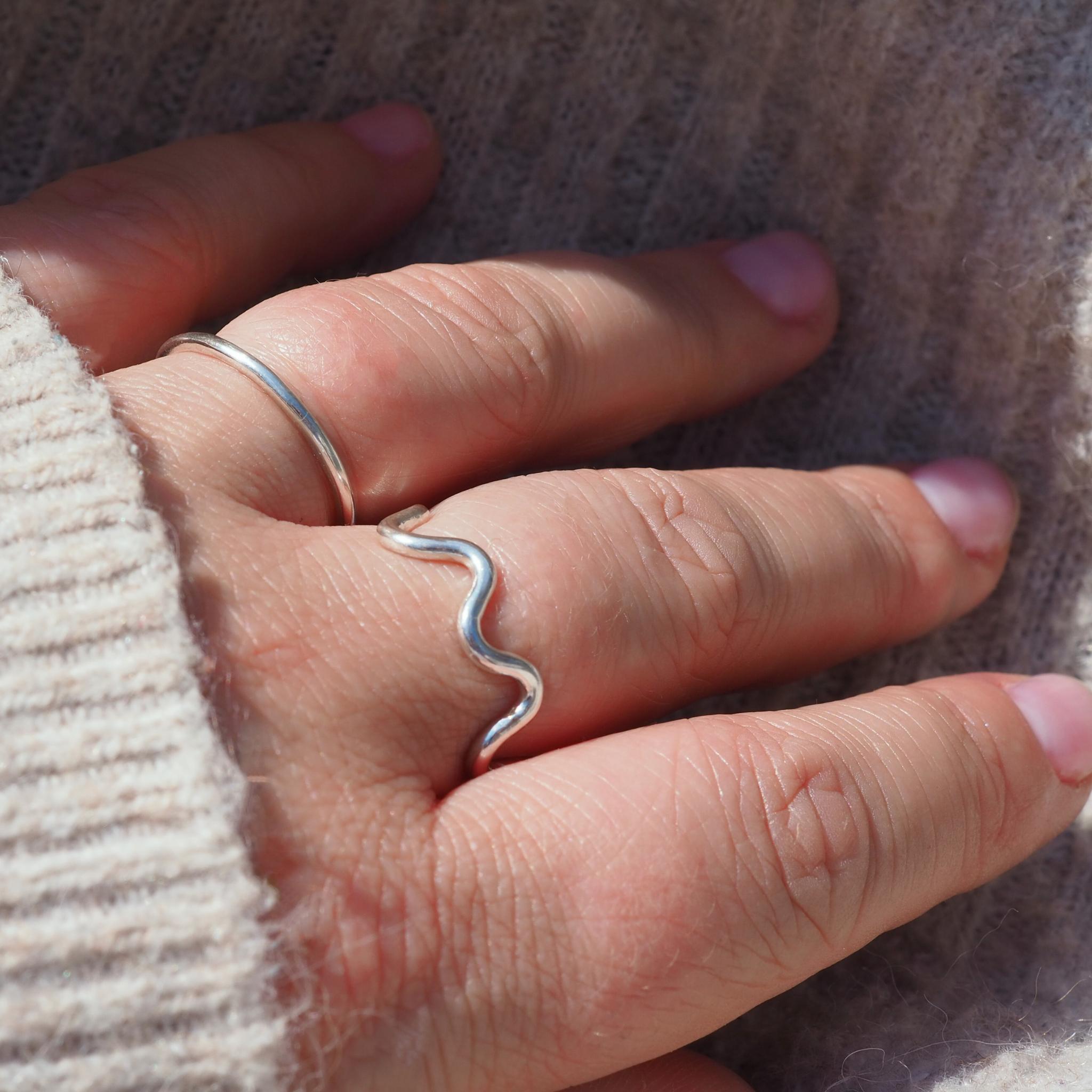 Ripple Ring